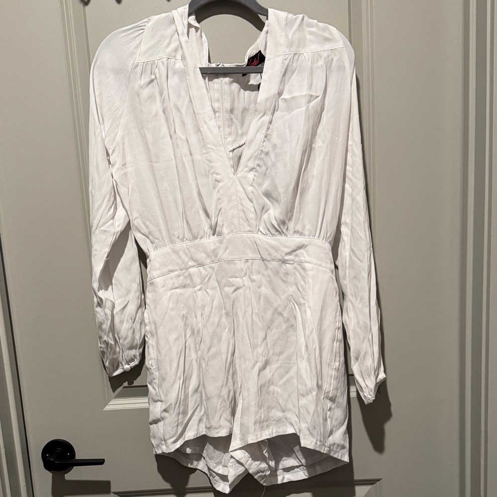 Motel Rocks Elegant White Romper